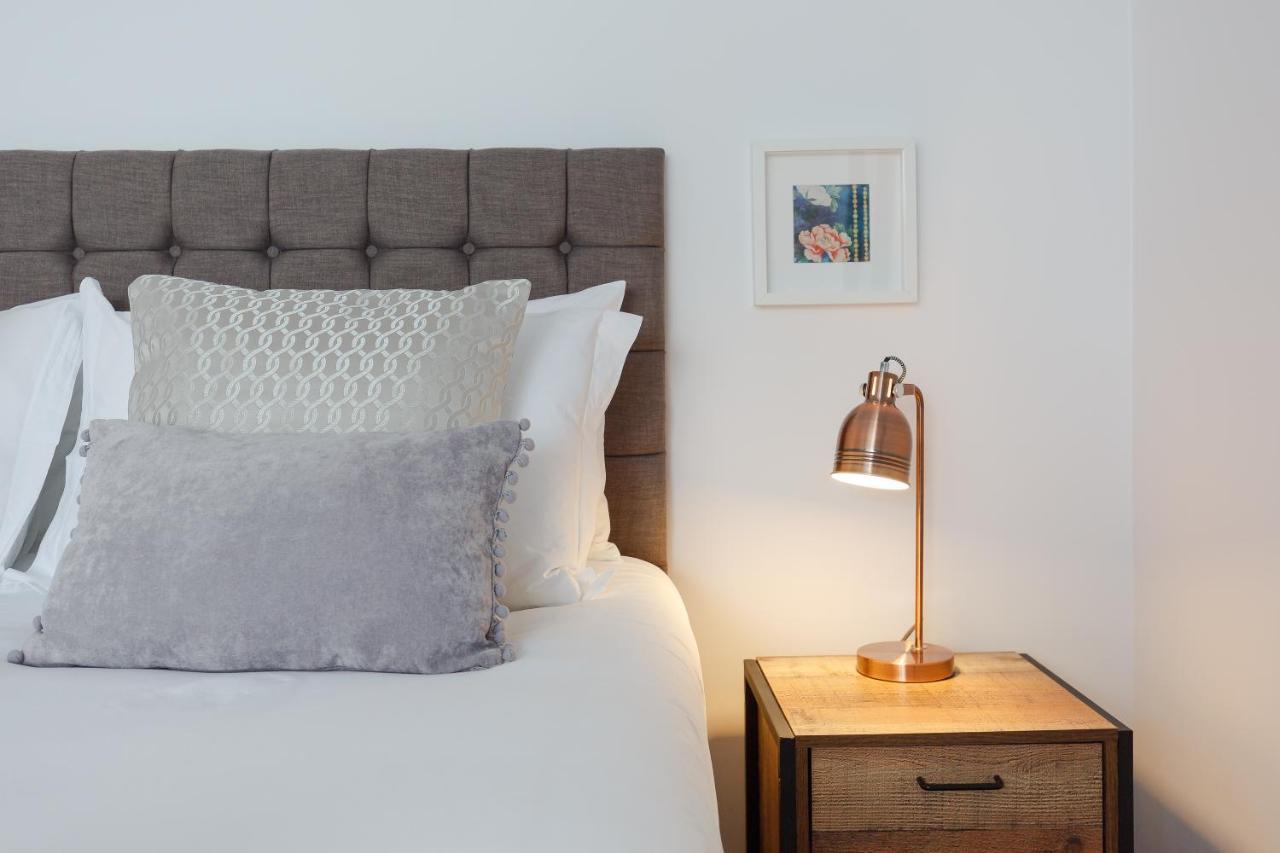 Dollar Apartments-41 Bridge Street Bagian luar foto